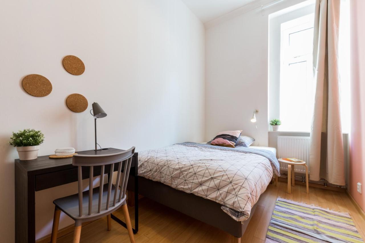 Jeseniova Apartment Prague